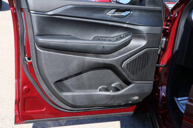 new 2025 Jeep Grand Cherokee L car, priced at $43,003