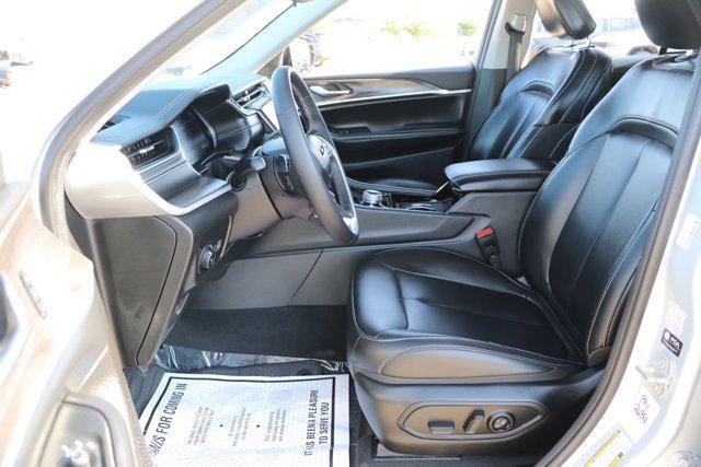 used 2023 Jeep Grand Cherokee car, priced at $35,239