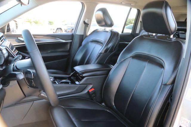 used 2023 Jeep Grand Cherokee car, priced at $35,239