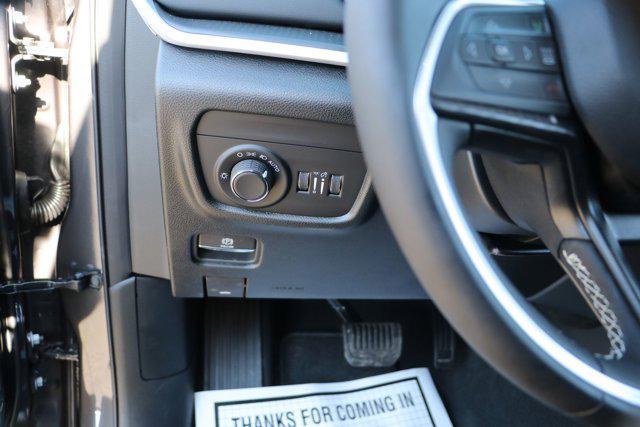 new 2025 Jeep Grand Cherokee L car, priced at $43,003