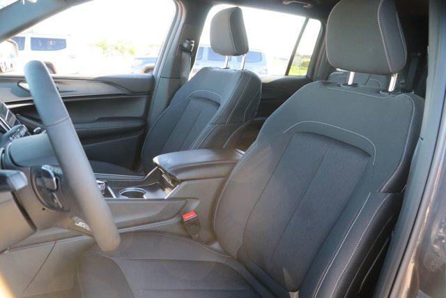 new 2025 Jeep Grand Cherokee L car, priced at $43,003