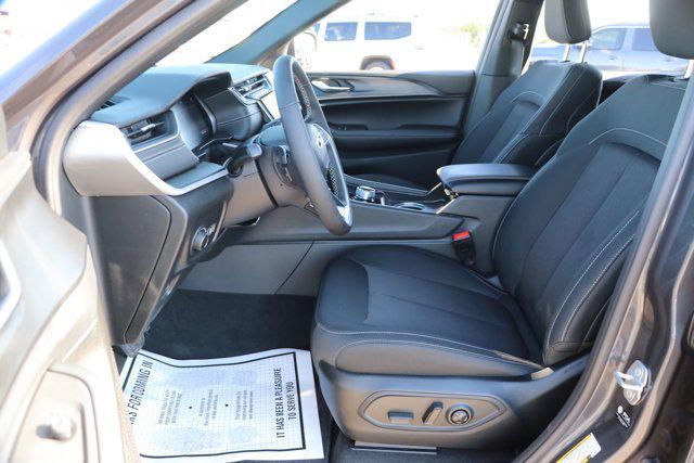 new 2025 Jeep Grand Cherokee L car, priced at $43,003