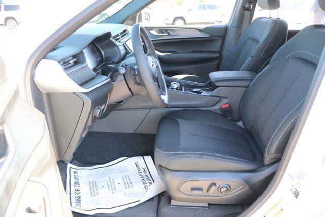 new 2025 Jeep Grand Cherokee L car, priced at $42,408