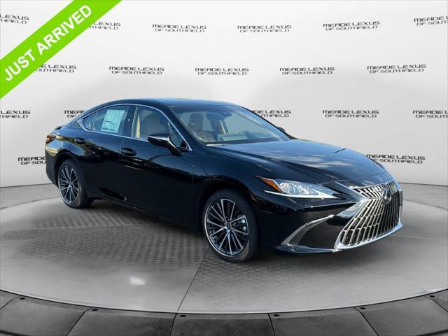 new 2025 Lexus ES 300h car, priced at $51,020