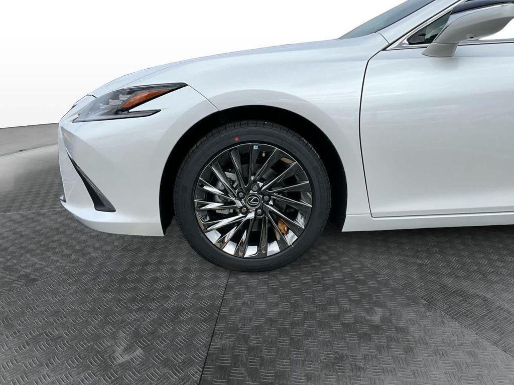 new 2025 Lexus ES 350 car, priced at $56,579