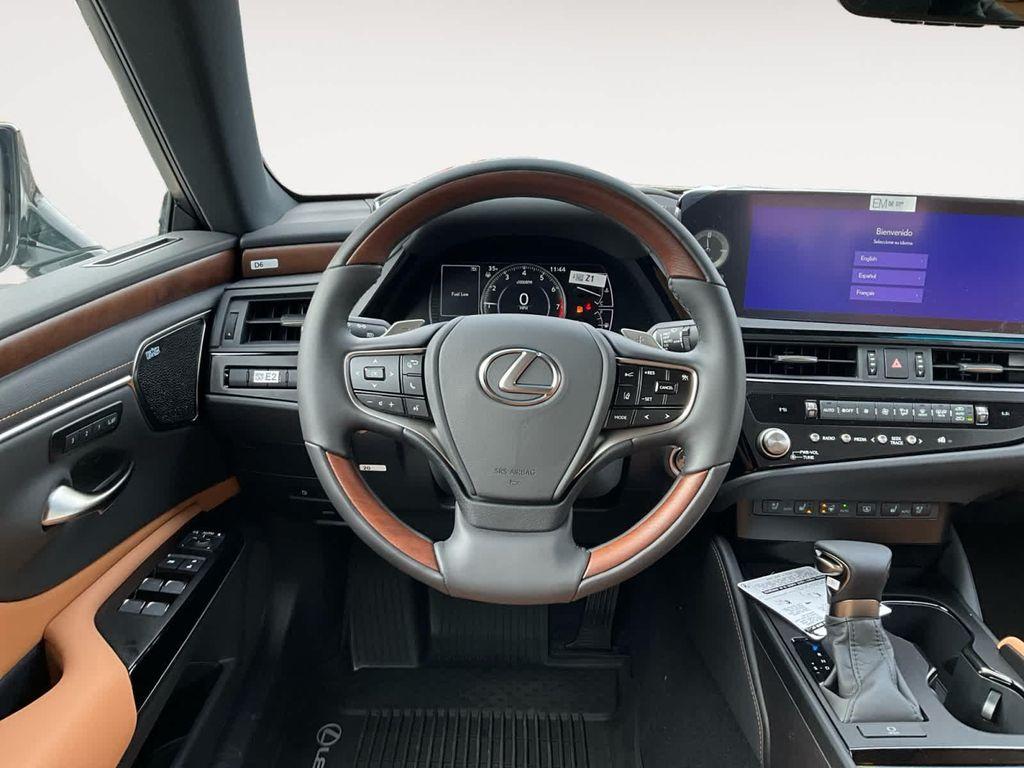 new 2025 Lexus ES 350 car, priced at $56,579