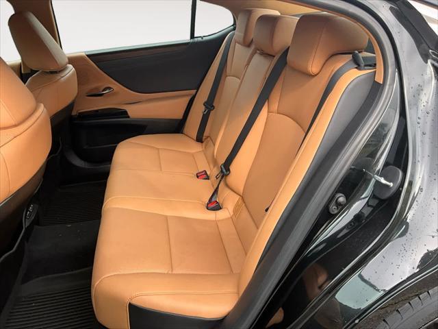 used 2023 Lexus ES 350 car, priced at $38,624