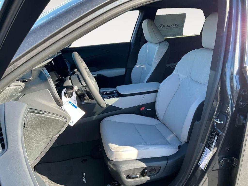 new 2025 Lexus RX 350 car, priced at $59,920