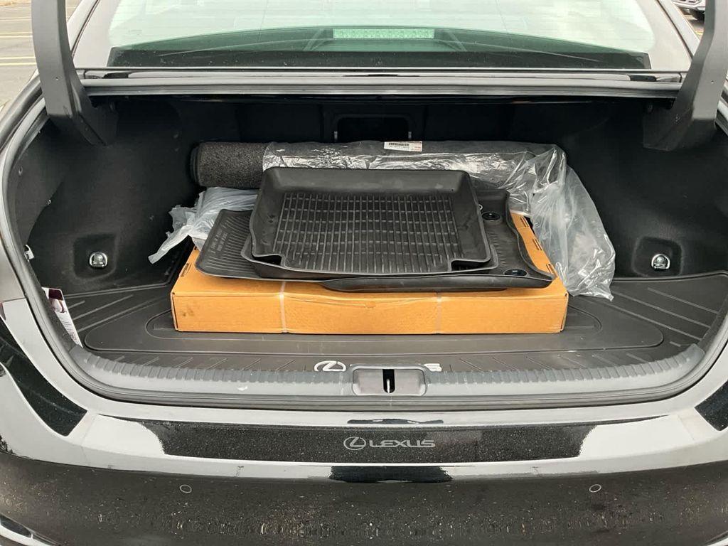 used 2023 Lexus ES 350 car, priced at $35,901