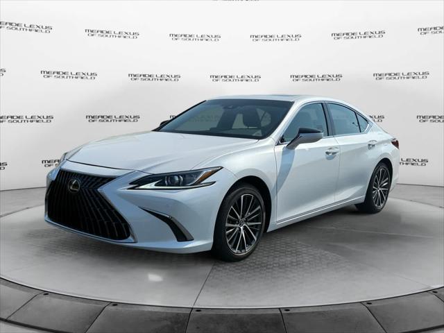 used 2024 Lexus ES 350 car, priced at $44,106