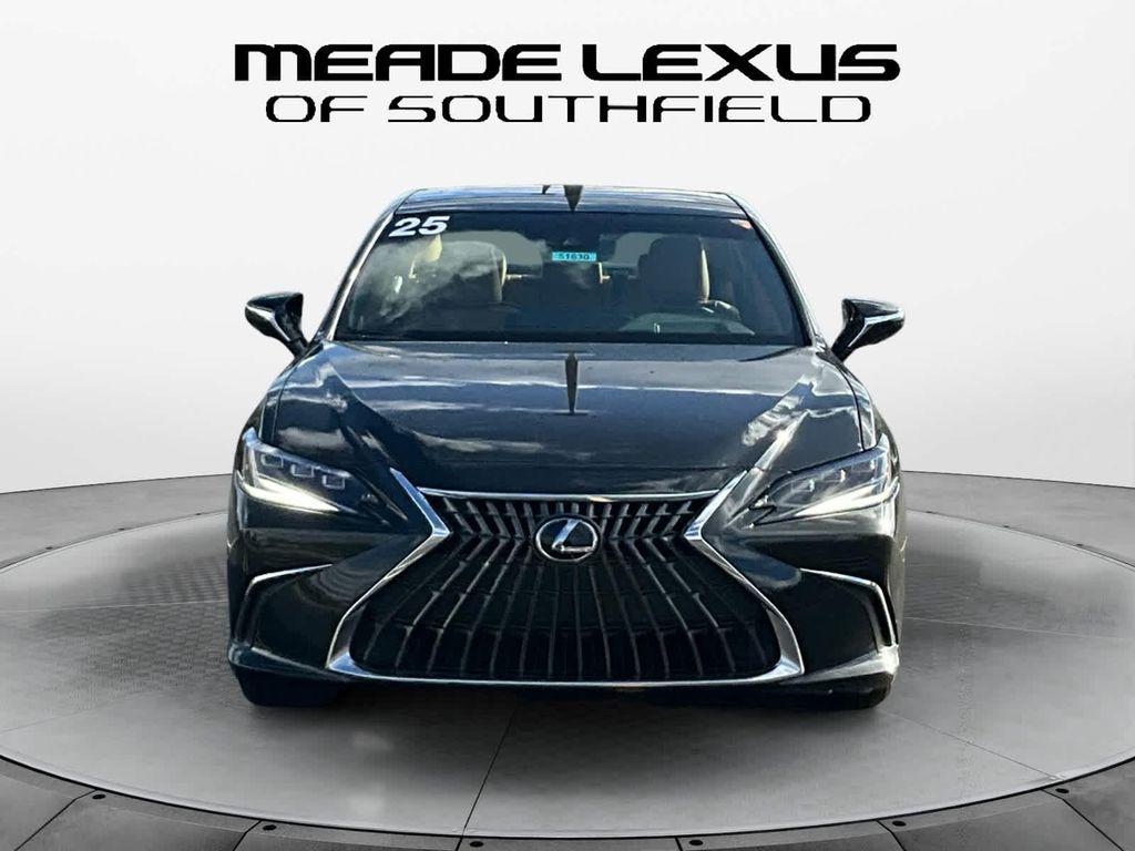 new 2025 Lexus ES 350 car