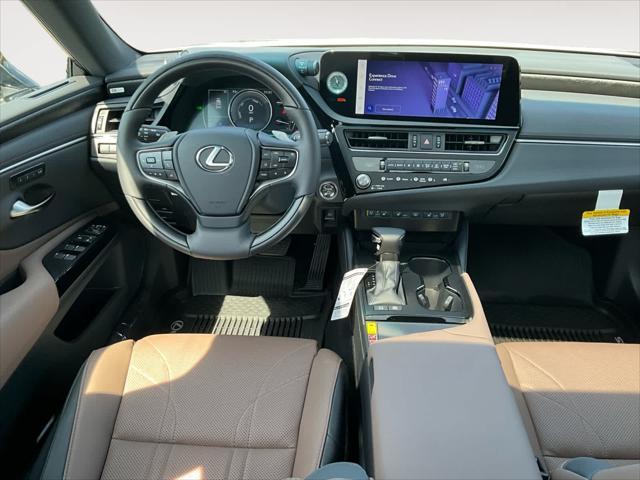 new 2025 Lexus ES 300h car, priced at $53,669