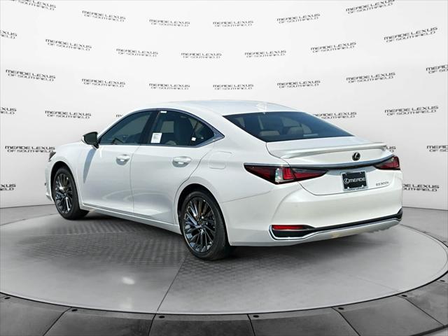 new 2025 Lexus ES 300h car, priced at $53,669