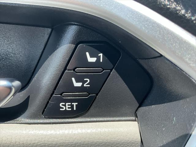 used 2022 Toyota RAV4 Hybrid car, priced at $32,826