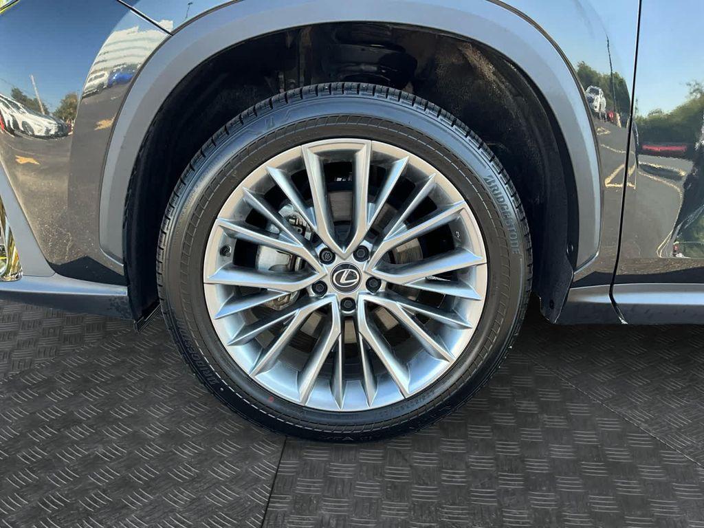 used 2025 Lexus NX 350 car, priced at $45,800
