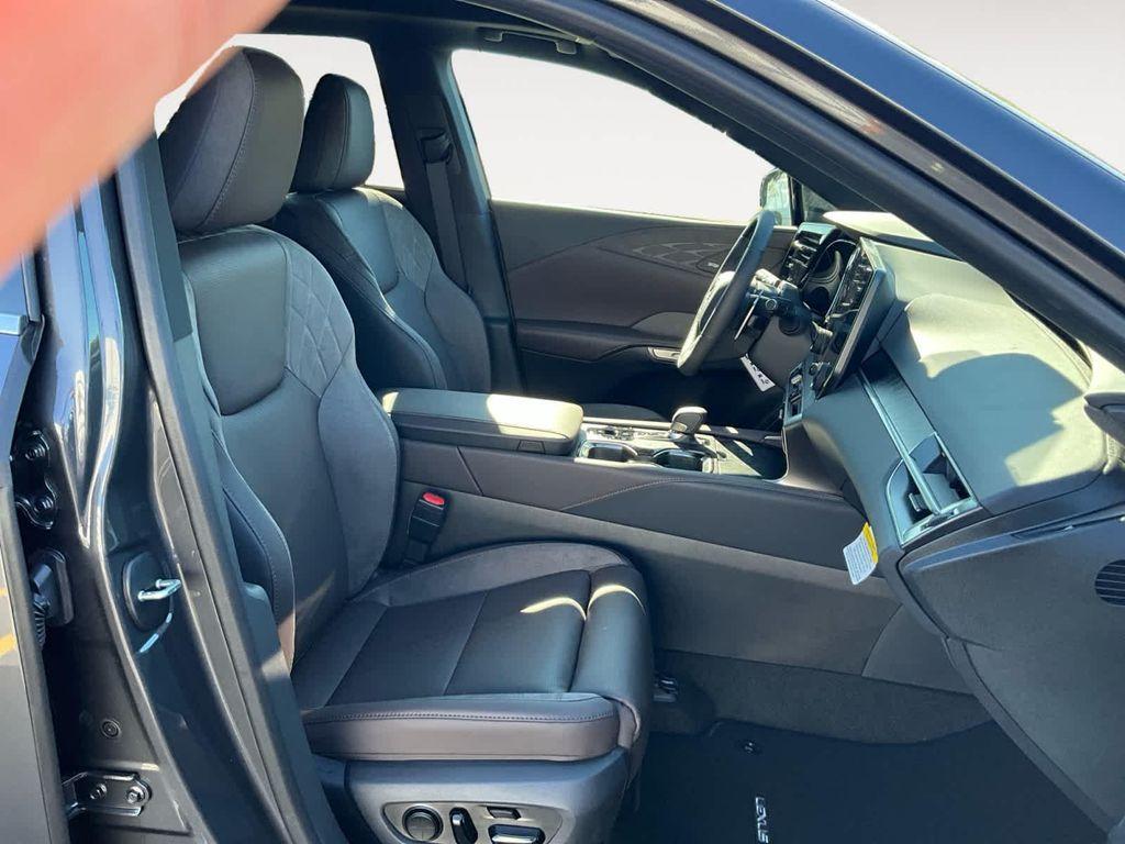 new 2025 Lexus RX 350 car, priced at $67,134