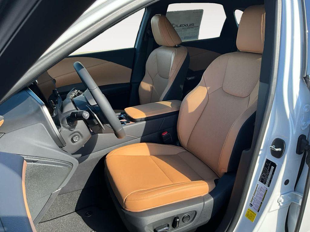 new 2025 Lexus RX 350 car, priced at $63,179