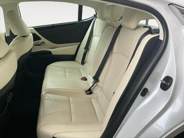 used 2022 Lexus ES 350 car, priced at $41,885