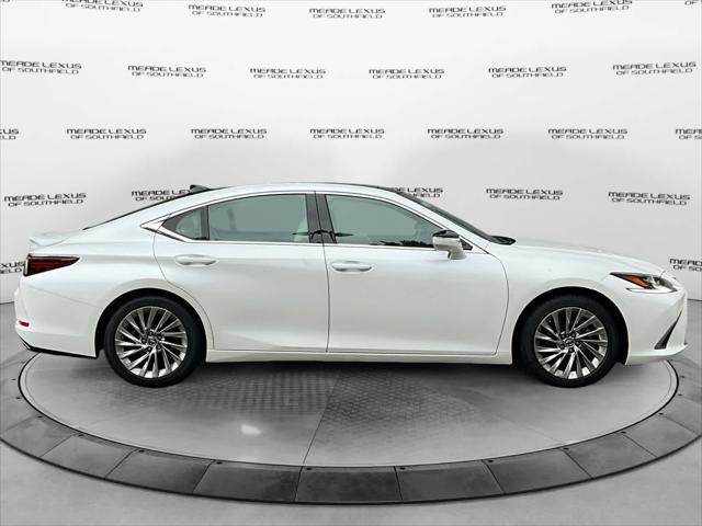 used 2022 Lexus ES 350 car, priced at $41,885