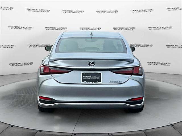 used 2022 Lexus ES 300h car, priced at $40,780