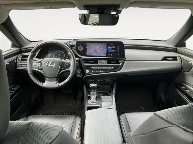 used 2022 Lexus ES 300h car, priced at $40,780