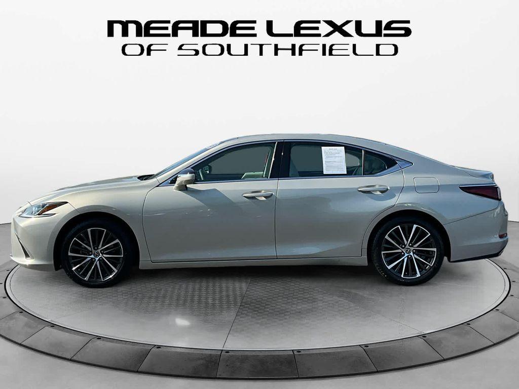 used 2023 Lexus ES 350 car, priced at $39,000