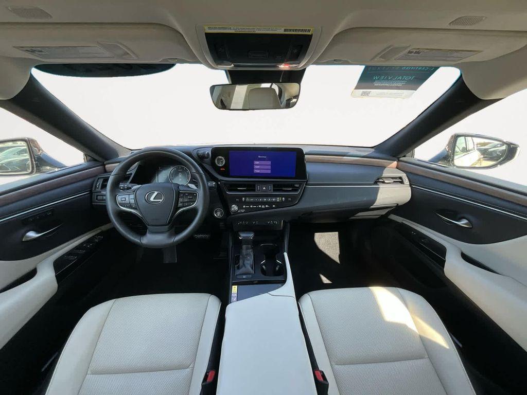 used 2023 Lexus ES 350 car, priced at $39,000