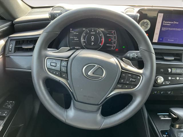 used 2023 Lexus ES 250 car, priced at $37,914