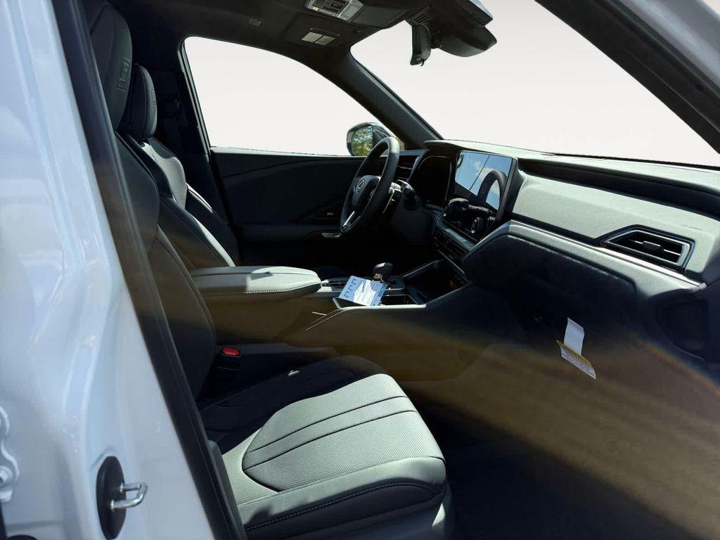 new 2026 Lexus TX 500h car, priced at $78,358