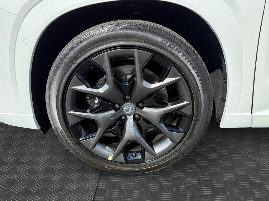new 2026 Lexus TX 500h car, priced at $78,358