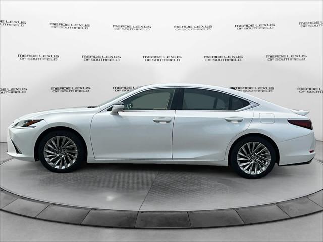 used 2022 Lexus ES 350 car, priced at $44,202