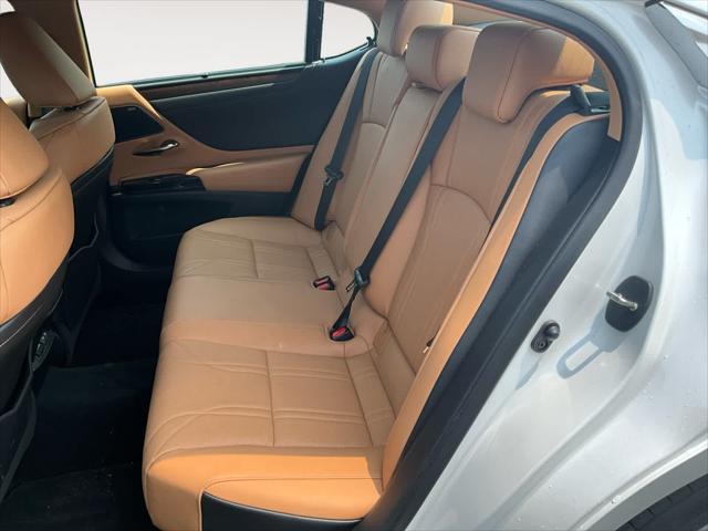 used 2022 Lexus ES 350 car, priced at $44,202