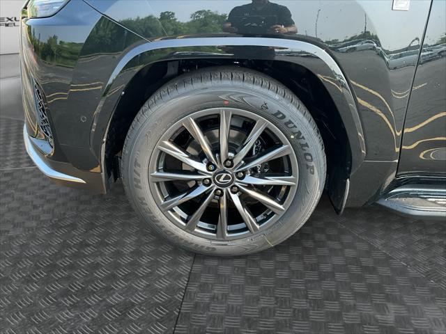 new 2025 Lexus LX 700h car, priced at $122,623