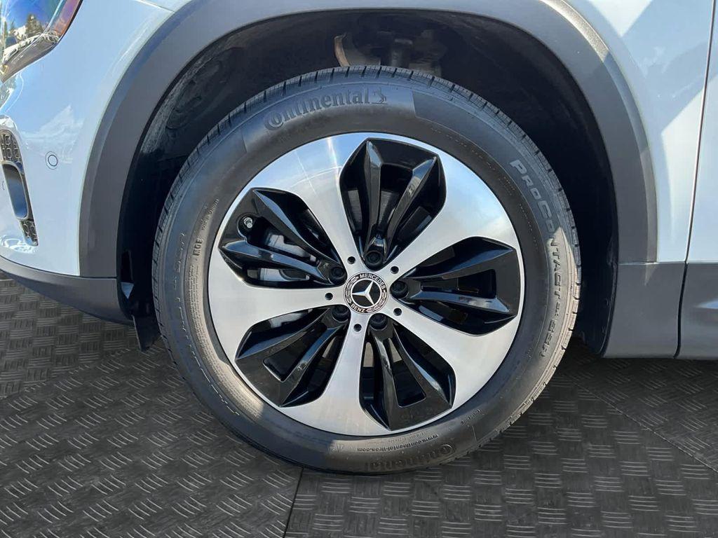 used 2024 Mercedes-Benz GLB 250 car, priced at $33,500