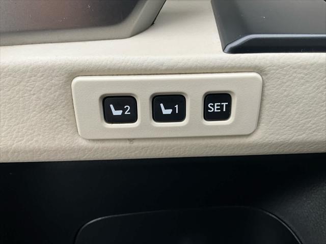 used 2023 Lexus GX 460 car, priced at $56,117
