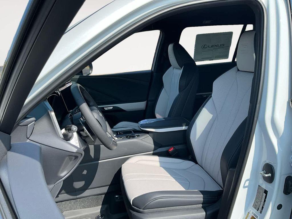 new 2026 Lexus TX 500h car, priced at $75,521
