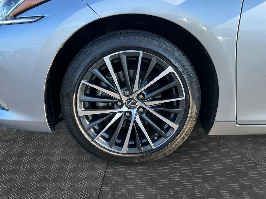 used 2023 Lexus ES 350 car, priced at $37,777