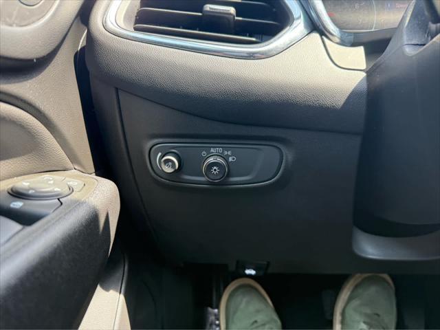 used 2022 Chevrolet Equinox car, priced at $22,590