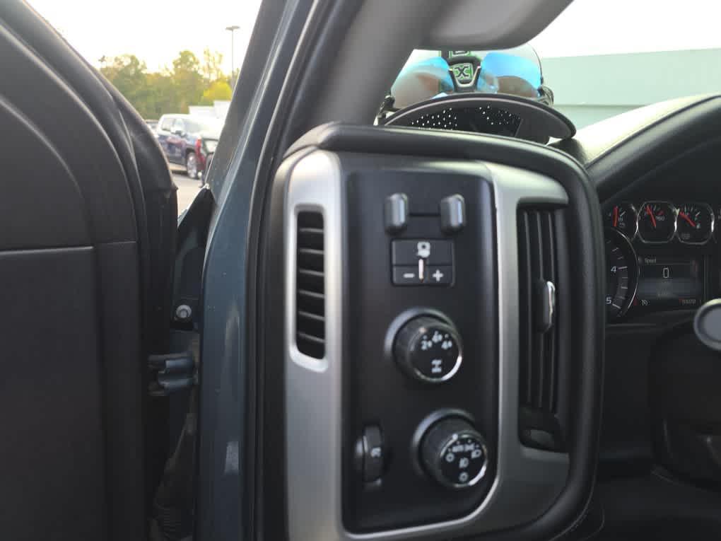 used 2015 GMC Sierra 2500 car, priced at $35,890