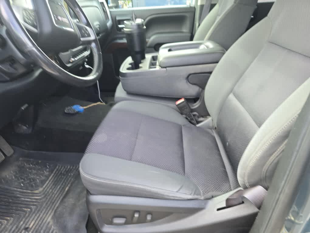 used 2015 GMC Sierra 2500 car, priced at $35,890