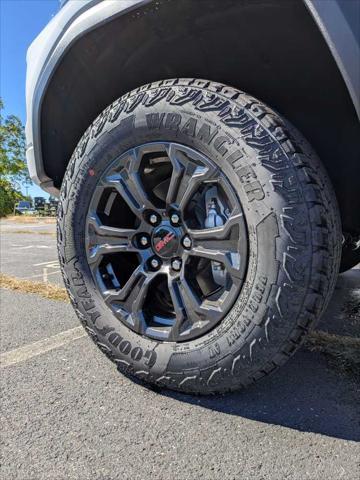 new 2024 GMC Canyon car, priced at $41,290