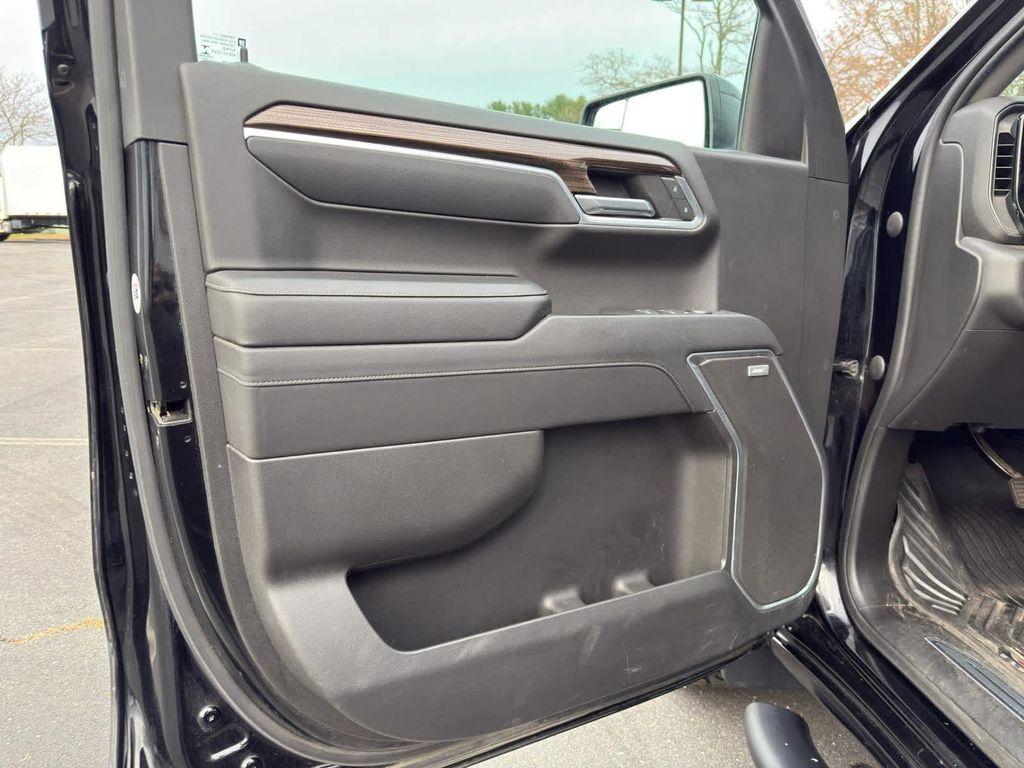 used 2022 Chevrolet Silverado 1500 car, priced at $37,190