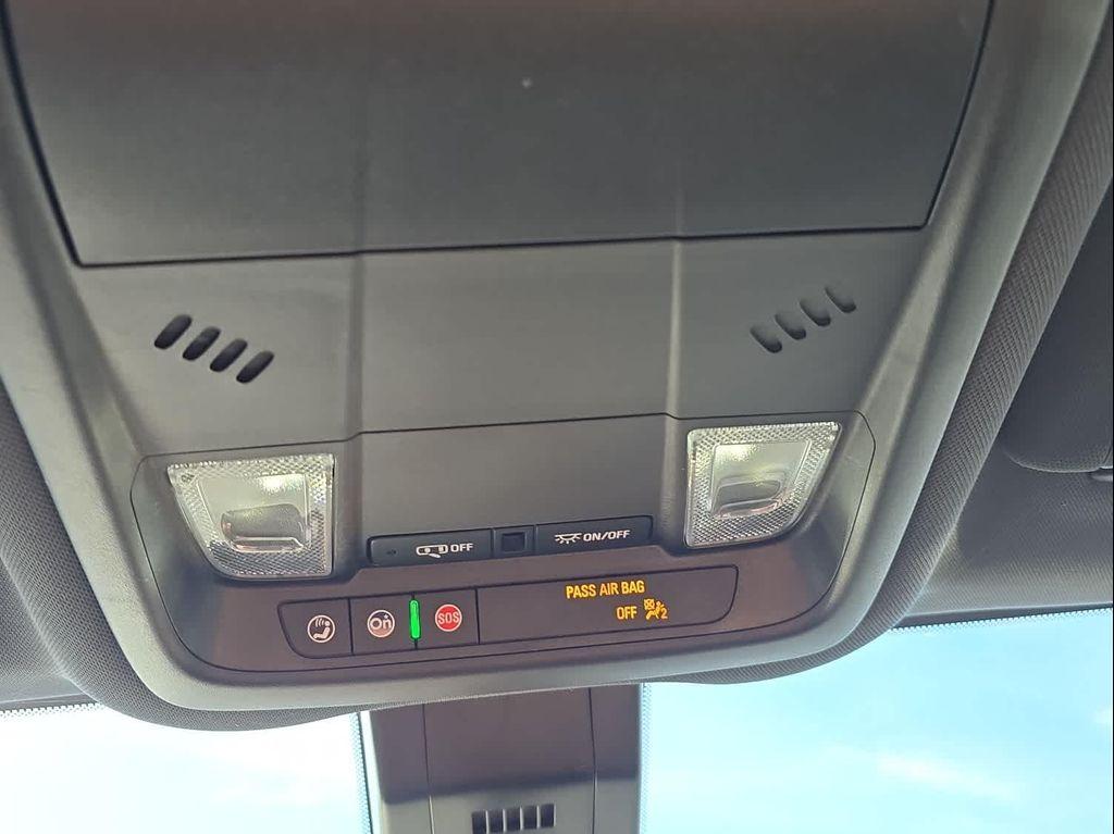 used 2023 Chevrolet Equinox car, priced at $23,428