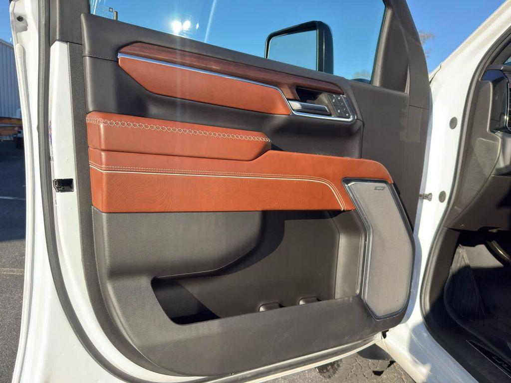 used 2024 GMC Sierra 2500 car, priced at $78,190