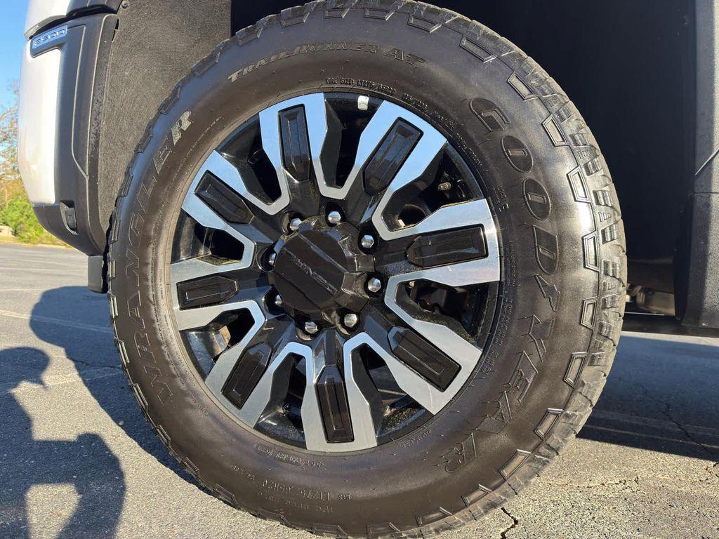 used 2024 GMC Sierra 2500 car, priced at $78,190