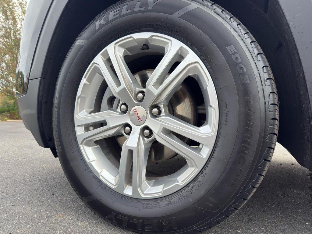 used 2022 GMC Terrain car, priced at $18,990