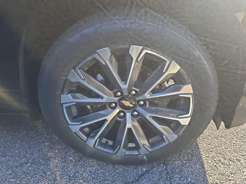 used 2025 Chevrolet Tahoe car, priced at $79,990