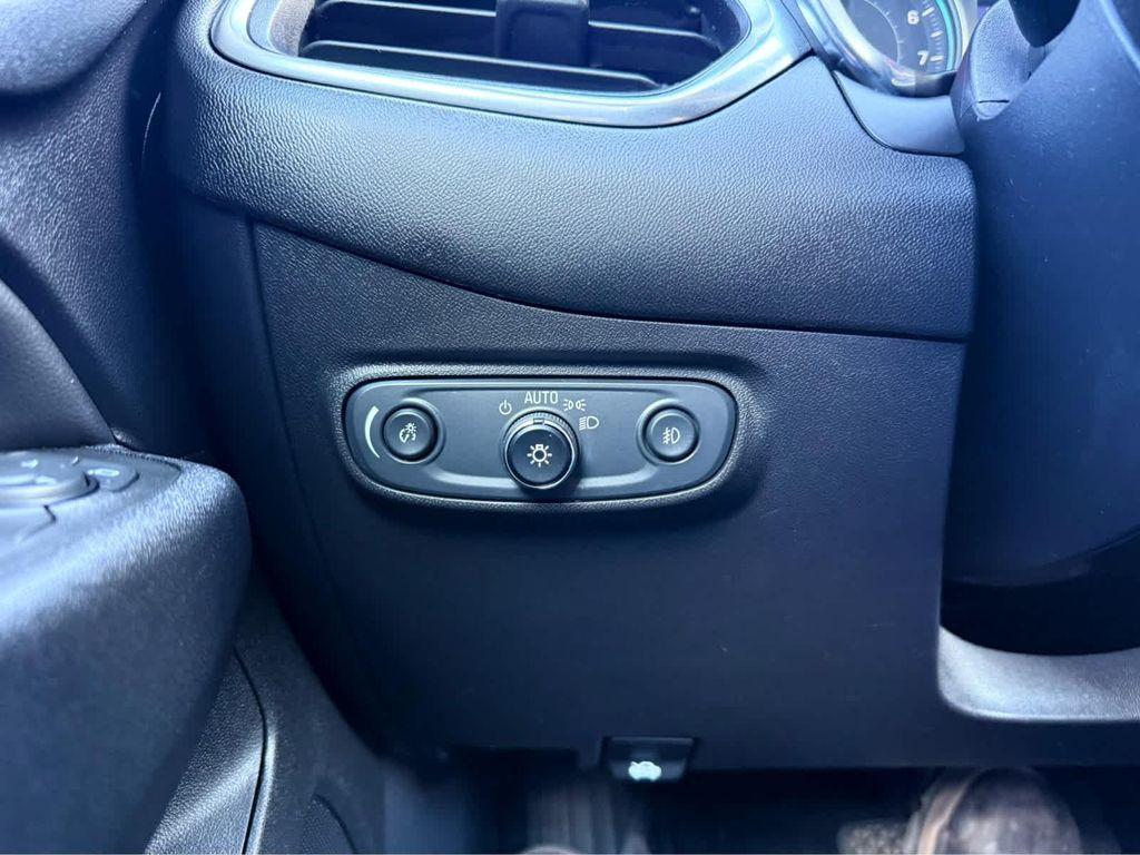 used 2020 Chevrolet Equinox car, priced at $17,839