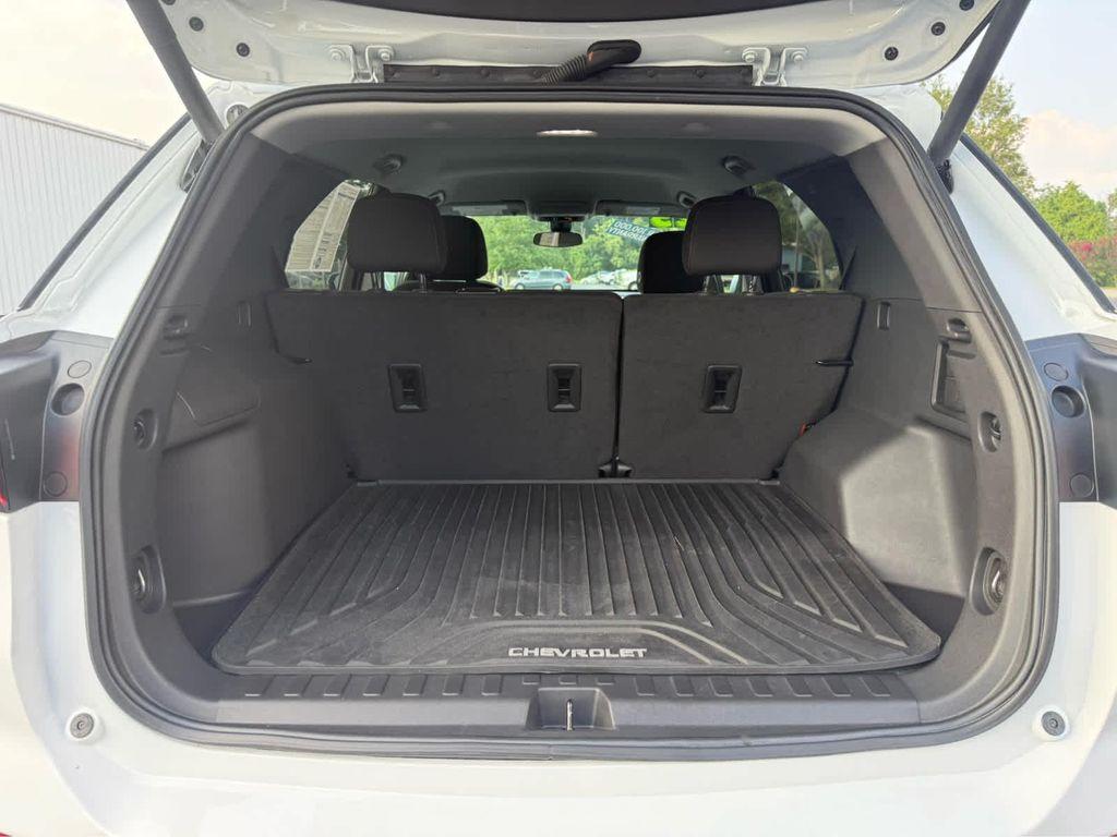 used 2023 Chevrolet Equinox car, priced at $22,731