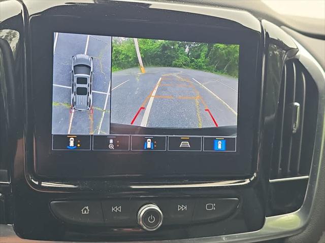 used 2022 Chevrolet Traverse car, priced at $34,290